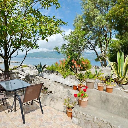 Holiday Home Brinic Tivat Zewnętrze zdjęcie