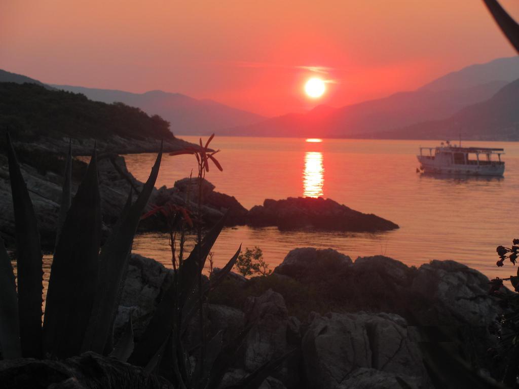 Holiday Home Brinic Tivat Pokój zdjęcie