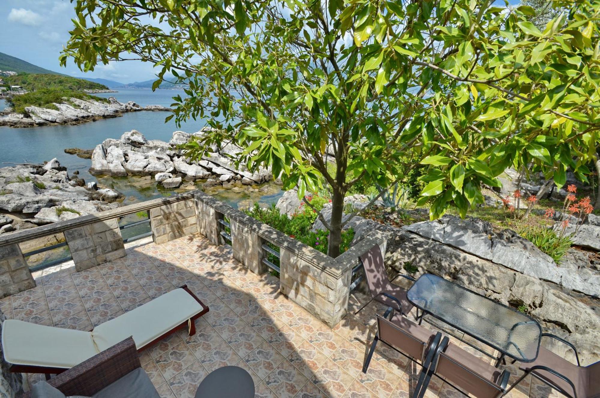 Holiday Home Brinic Tivat Zewnętrze zdjęcie