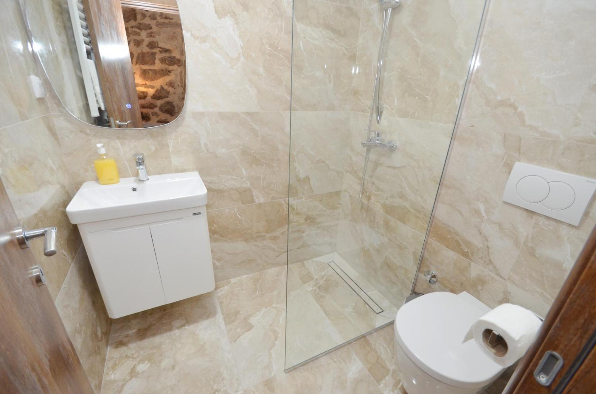 Holiday Home Brinic Tivat Zewnętrze zdjęcie