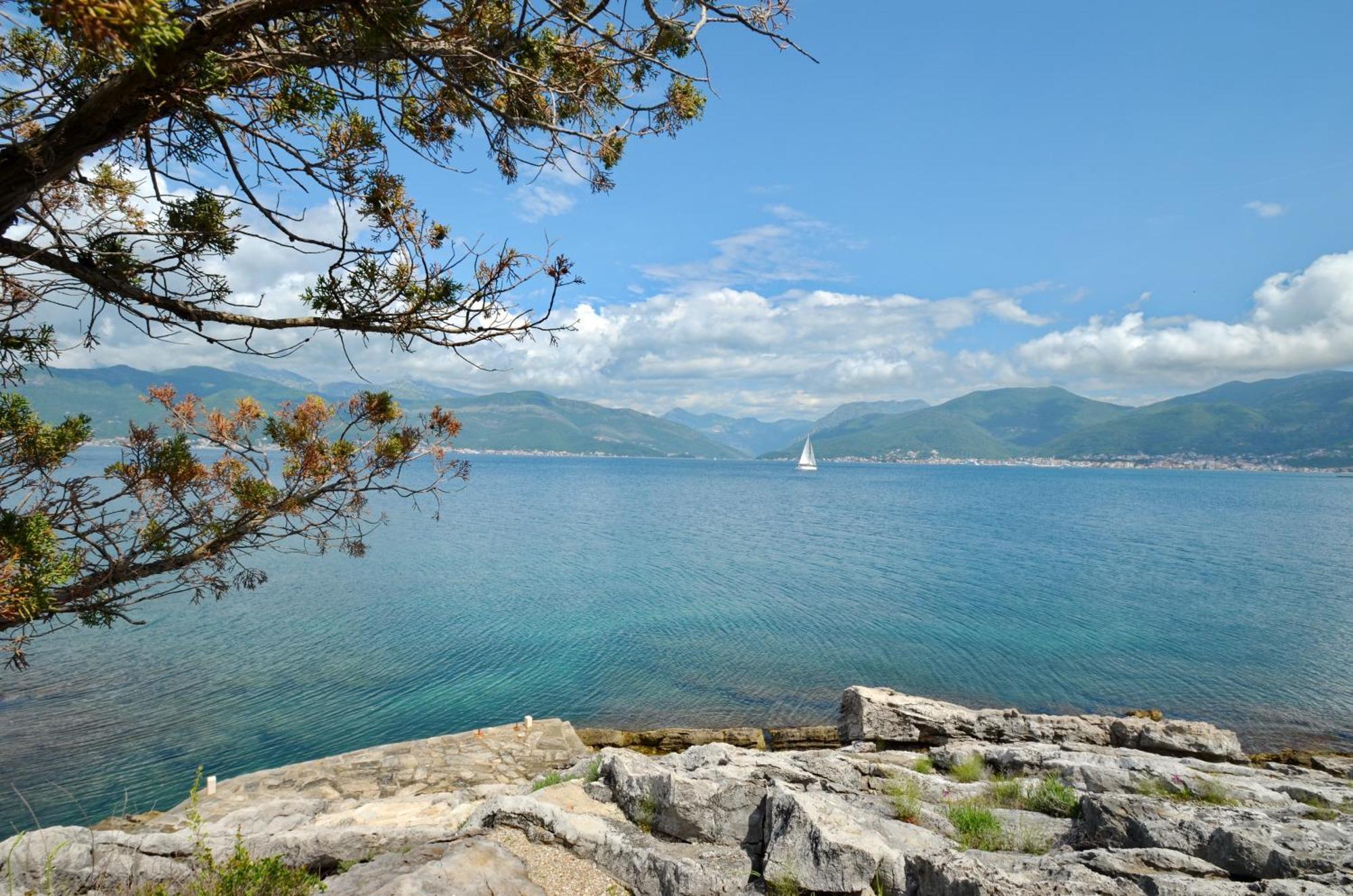 Holiday Home Brinic Tivat Zewnętrze zdjęcie