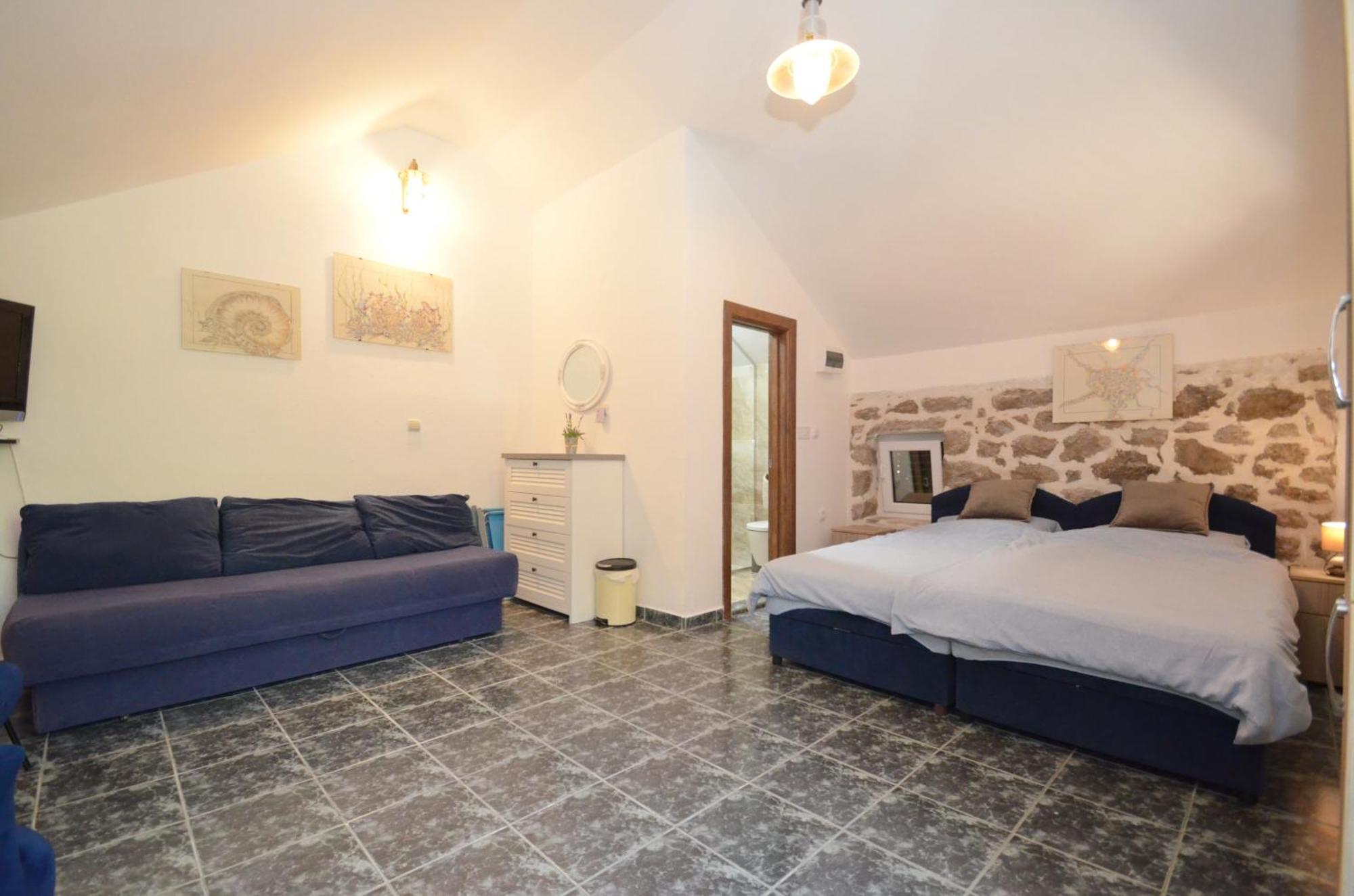 Holiday Home Brinic Tivat Zewnętrze zdjęcie